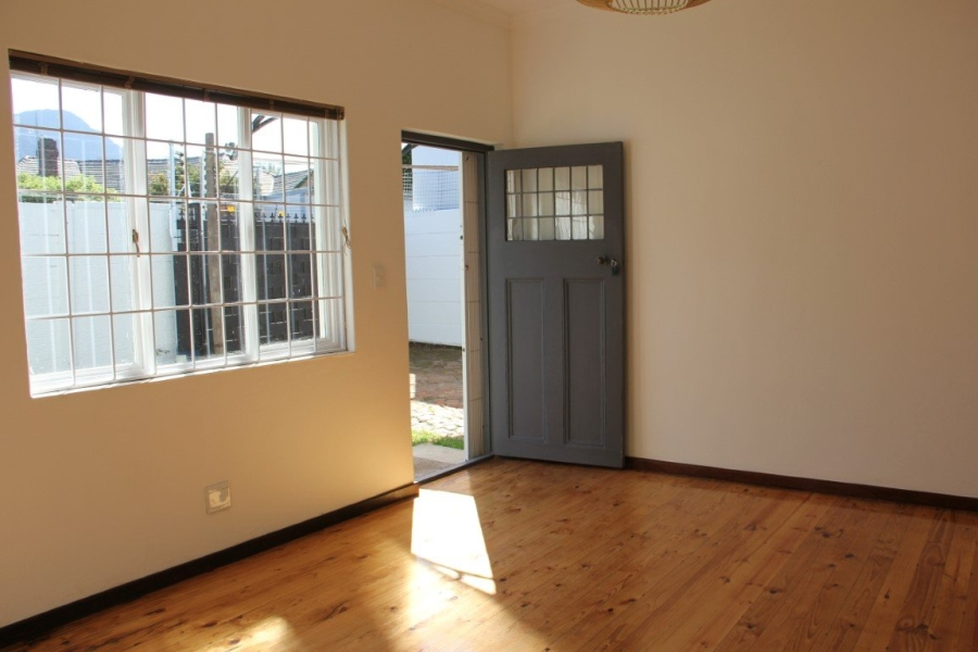 1 Bedroom Property for Sale in Bene Western Cape